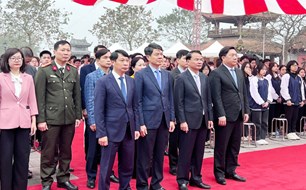 Vĩnh Phúc tổ chức dâng hương các bậc danh nhân khoa bảng