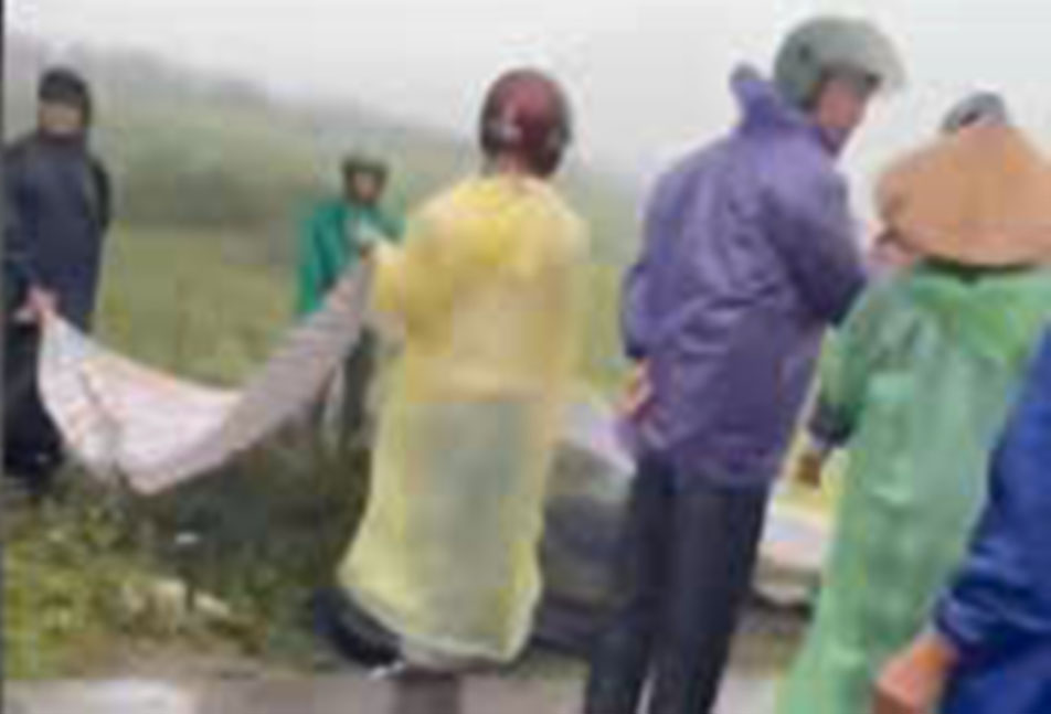 The scene of the accident that killed 2 people. Photo: Xuan Ky.