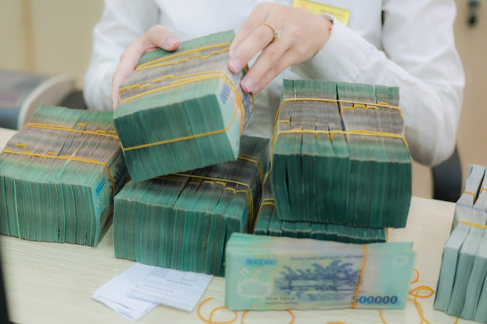 Strengthen inspection of joint stock commercial banks with real estate businesses behind them. Photo: Hai Nguyen