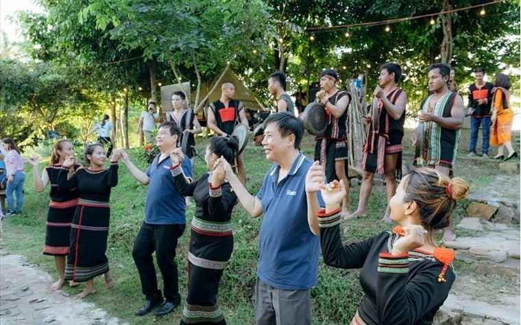 Dak Lak province will promote and introduce culture and tourism products in Phu Yen. Photo: Bao Trung