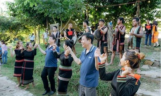 Tỉnh Đắk Lắk sẽ quảng bá, giới thiệu văn hóa và các sản phẩm du lịch ở Phú Yên. Ảnh: Bảo Trung