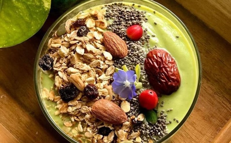 Supplementing whole grains can detoxify the intestines, prolonging life. Photo: Ha May