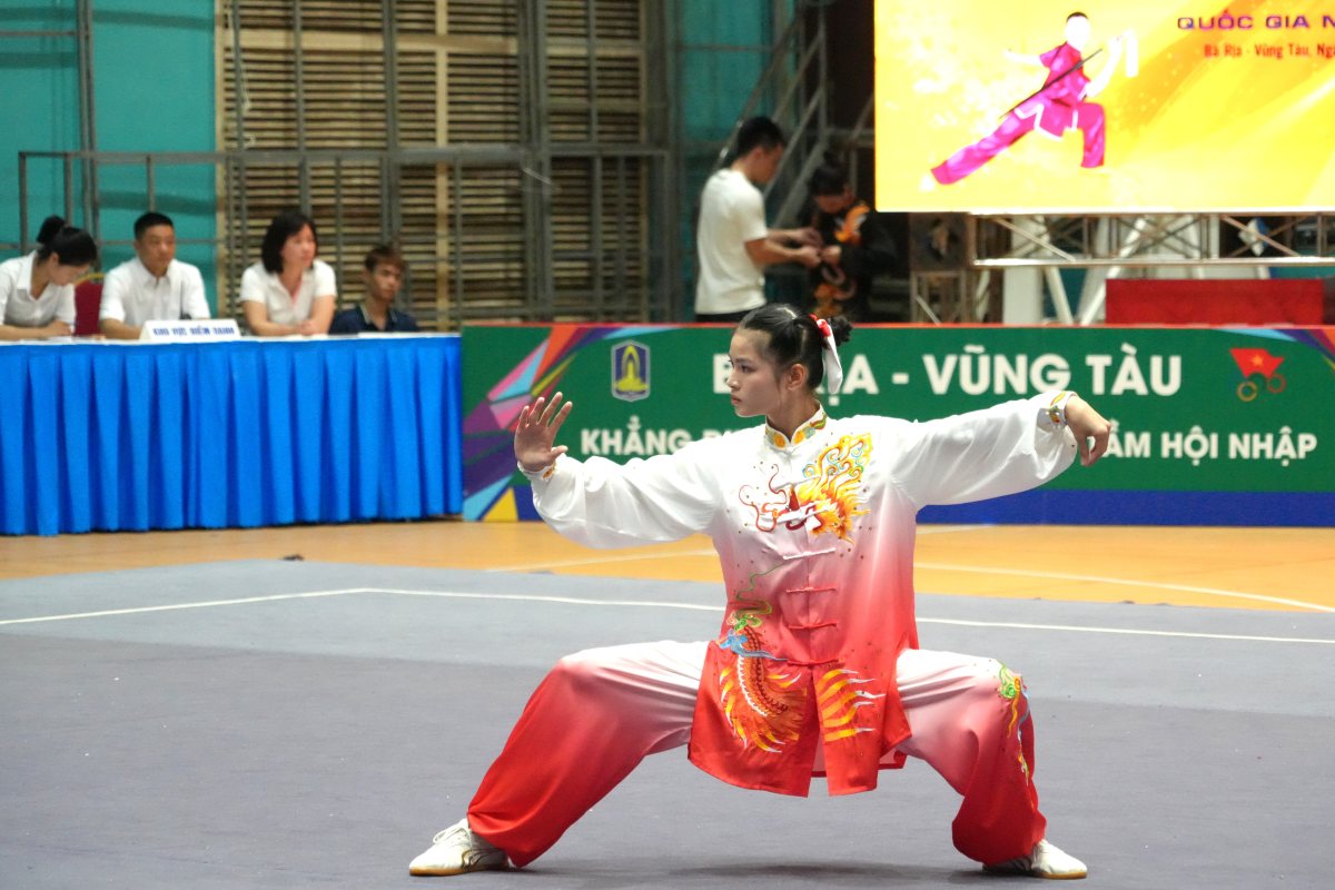 Athletes compete in the Taolu (Wushu) event in the sports tournament held in Ba Ria - Vung Tau at the end of March 2025. Photo: Thanh An