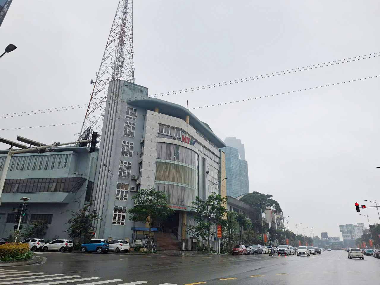 Tru so Dai Phat thanh va Truyen hinh Ha Tinh (truoc hop nhat) se la tru so chinh cua Bao Ha Tinh sau hop nhat. Anh: Tran Tuan.