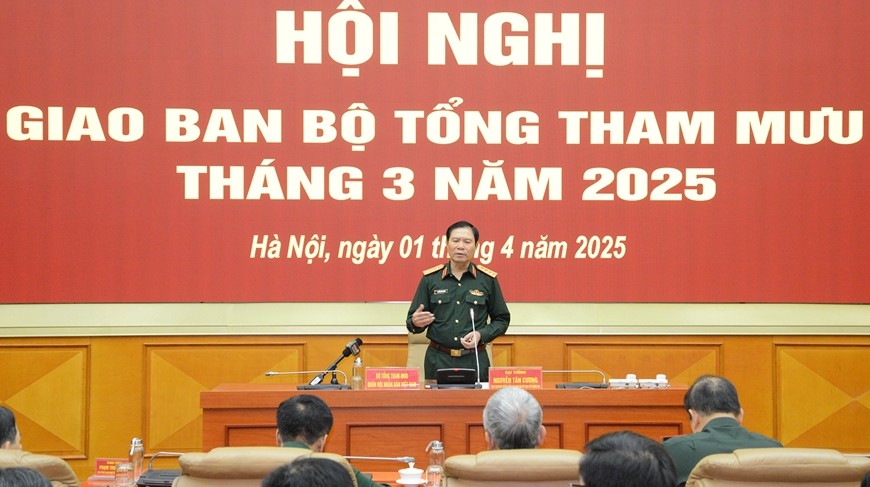 General Nguyen Tan Cuong - Member of the Party Central Committee, Chief of the General Staff of the Vietnam People's Army, Deputy Minister of National Defense - requested to focus on completing the Project to continue reorganizing local military agencies. Photo: Ministry of National Defense