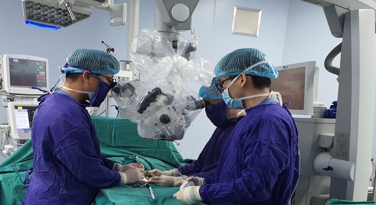 Un caso de estiramiento de vena en el Hospital Central del Ejercito 108. Foto: Hospitales que lo proveen