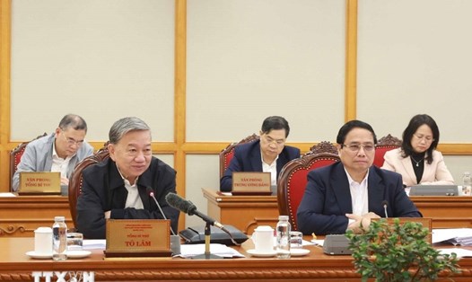 Tổng Bí thư Tô Lâm chủ trì cho ý kiến hoàn thiện Chuyên đề về đột phá phát triển khoa học công nghệ, đổi mới sáng tạo, chuyển đổi số. Ảnh: Thống Nhất/TTXVN