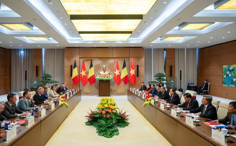 Politburo member and National Assembly Chairman Tran Thanh Man met with King Philippe of Belgium. Photo: Hai Nguyen