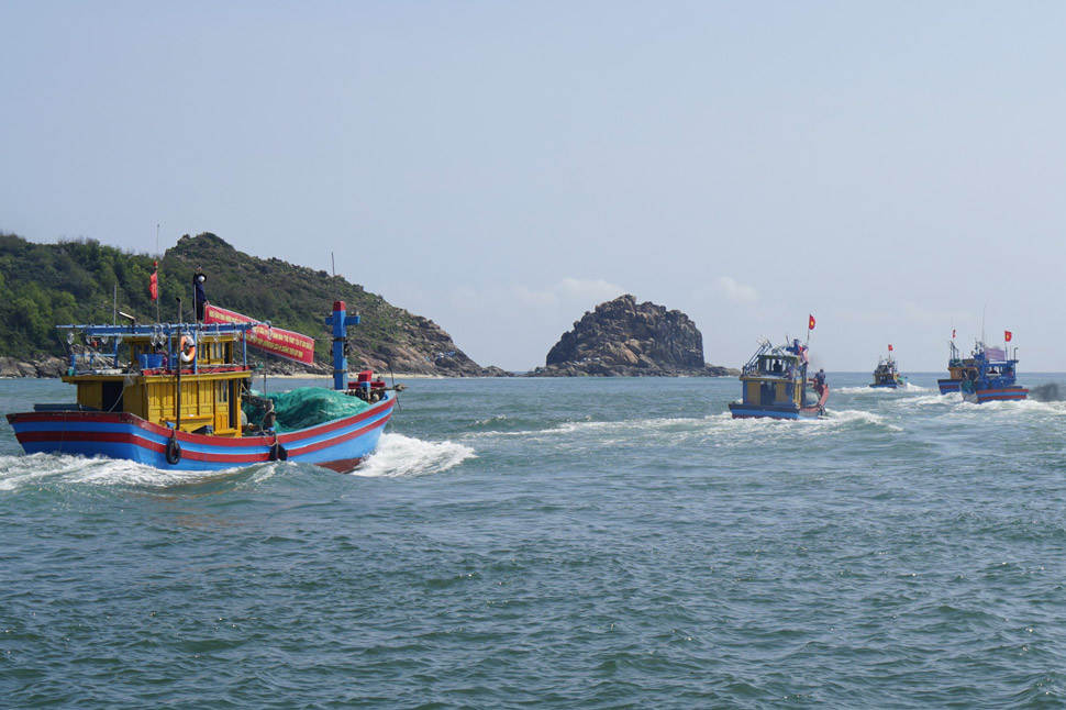 Los barcos de los pescadores de Ping-Ping se lanzan a la pesca. Imagen de la pagina web de la Universidad de Hong Kong