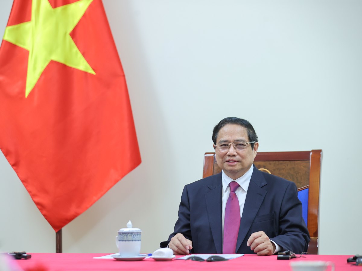 Politburo member and Prime Minister Pham Minh Chinh informed the New Zealand Prime Minister about Vietnam's efforts to discuss with the US regarding counterpart tariffs. Photo: VGP