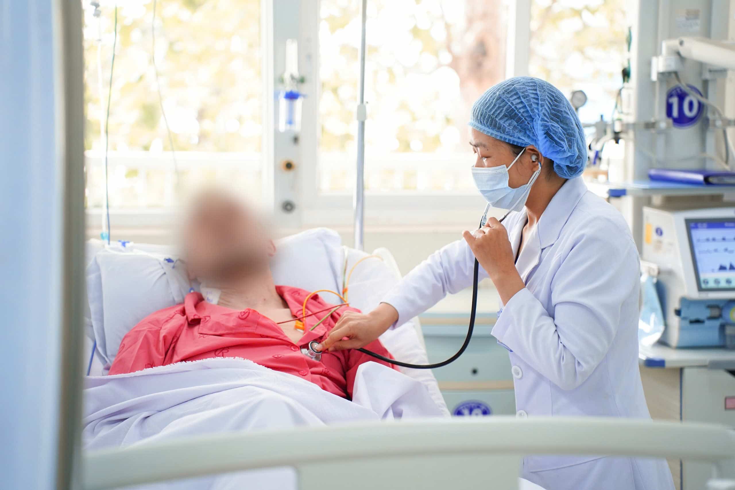 The patient was successfully treated by a running doctor. Photo: Provided by the hospital