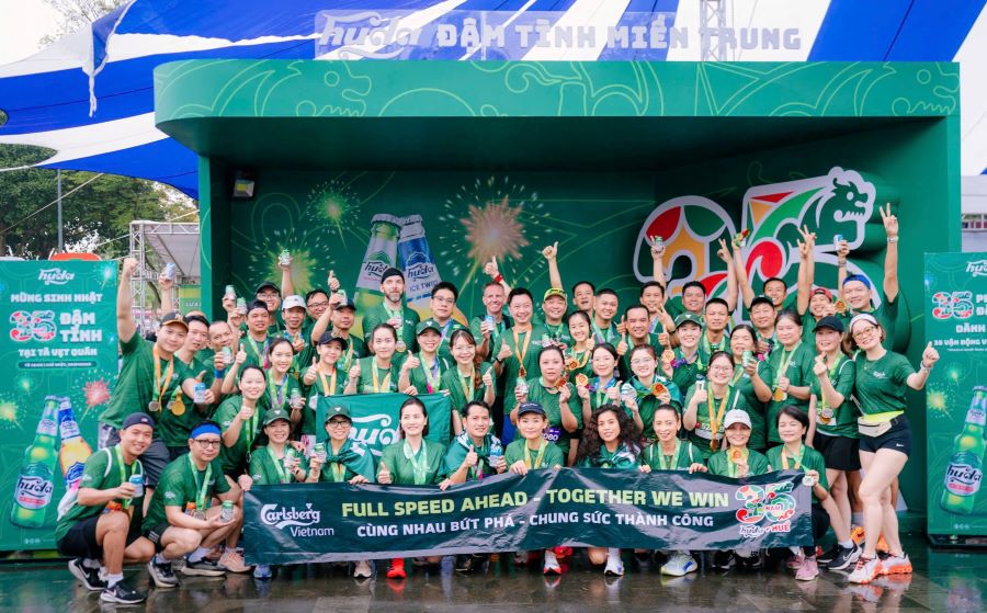 Carlsberg Vietnam collective preserves memorable moments at Huda's booth celebrating 35 years after the race. Photo: Provided by the enterprise