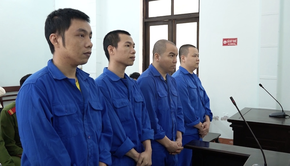 Four young men were sentenced to prison for drug use in Hue.