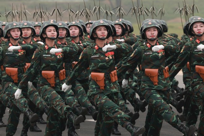 3 khoản tiền trợ cấp của sĩ quan quân đội nghỉ hưu trước tuổi được Bộ Quốc phòng đề xuất lần 2. Ảnh minh họa: Hải Nguyễn.