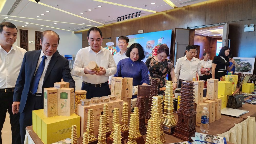 Vinh Phuc promotes and connects tourism businesses in Da Nang. Photo: Nguyen Thi
