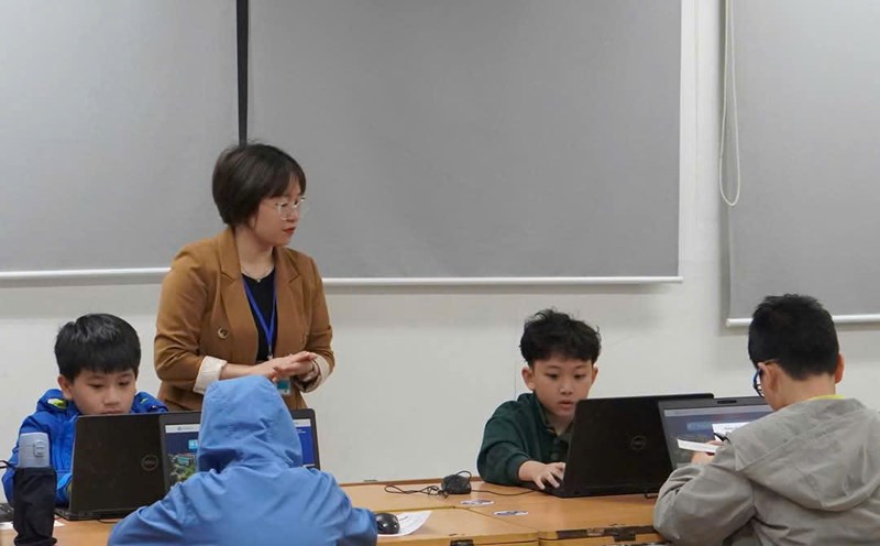 The testing and assessment of the 6th grade of Luong The Vinh Secondary & High School has a ratio of 1 "fight" 6. Photo: Van Cuong Cuong