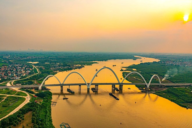 Kinh Duong Vuong Bridge (Thuan Thanh Town, Bac Ninh). Photo: Kim Dai