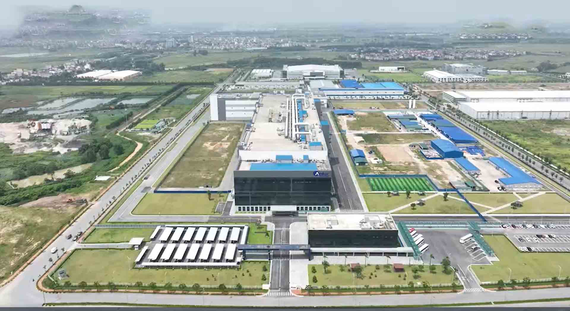 Inside an industrial park in Yen Phong district (Bac Ninh). Photo: Tran Tuan