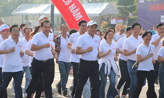 Sôi nổi Giải Việt dã - chạy Vũ trang Báo Đà Nẵng lần thứ 28. Ảnh: Nguyễn Linh