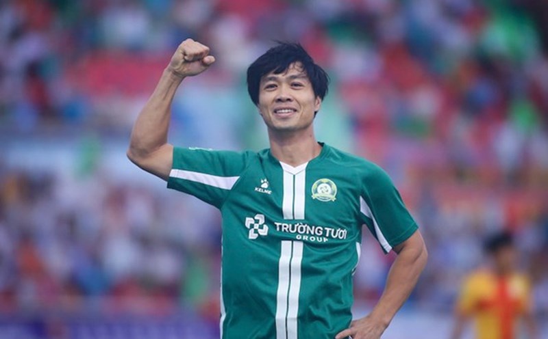 Striker Nguyen Cong Phuong. Photo: Thanh Vu