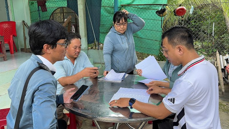 Vinh Long people are miserable because of dirty water and constant dehydration. Photo: Hoang Loc