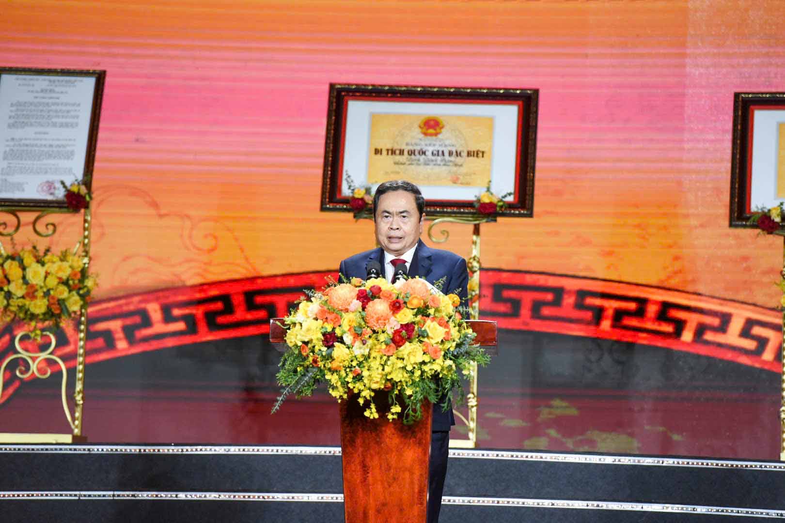 National Assembly Chairman Tran Thanh Man spoke at the evening of April 13. Photo: Tran Tuan