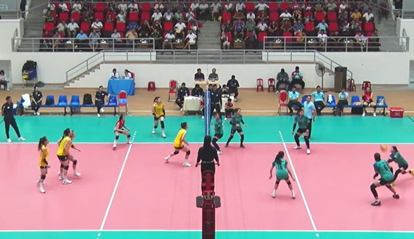 Informacion de infanteria joven: Northeastern Corporation gano 3-0 Vinh Phuc en el torneo de voleibol A -2025. Fotos cortadas de videos