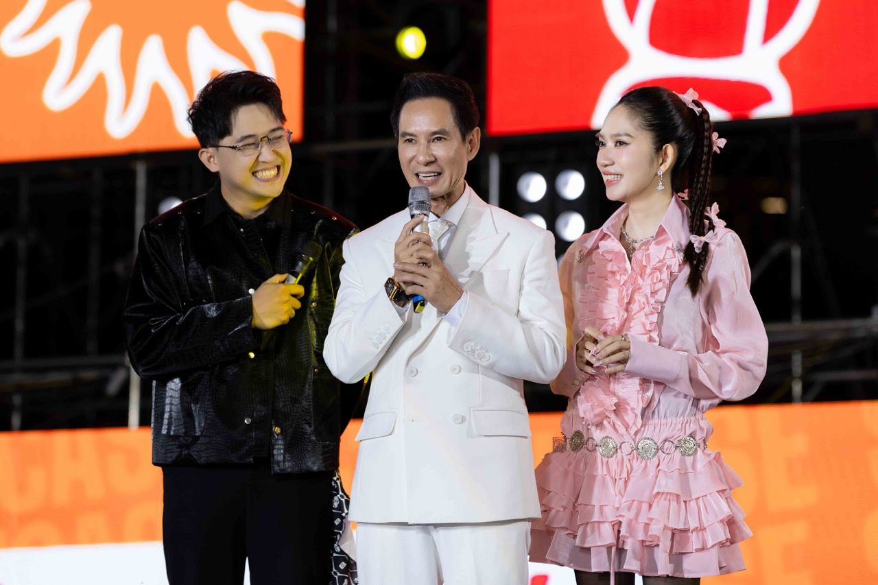 Lee Hai y Min Ha comparten sus sentimientos. Foto: El equipo de la pelicula.