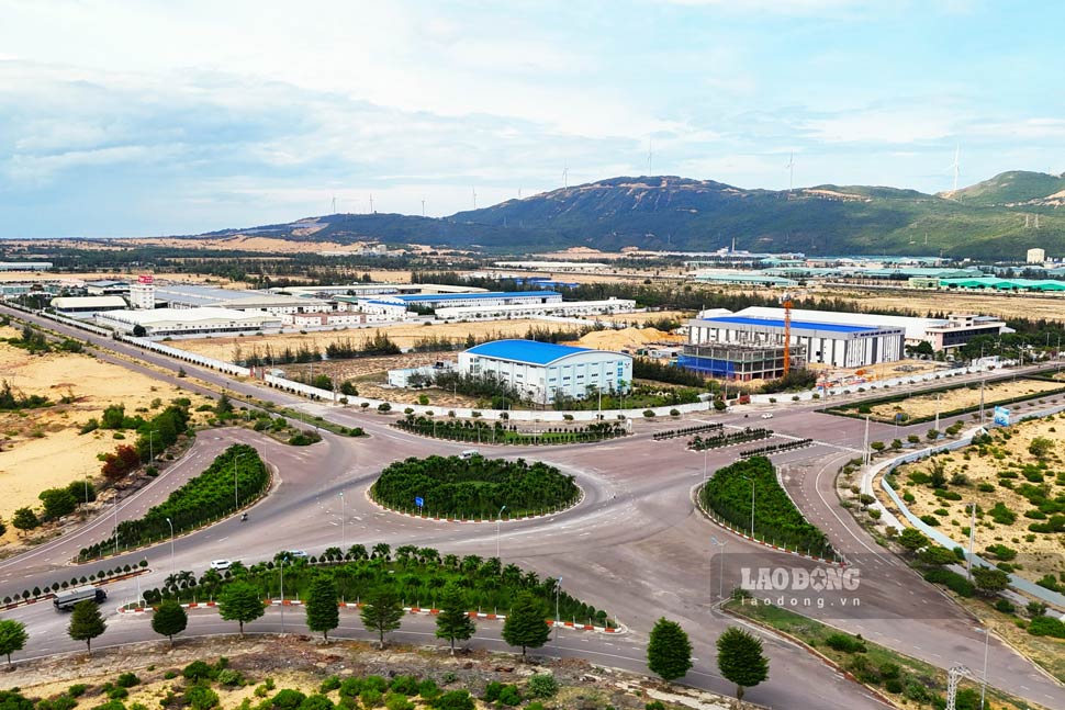 Nhon Hoi Economic Zone - where Binh Dinh province proposes to build a new administrative area. Photo: Tue An