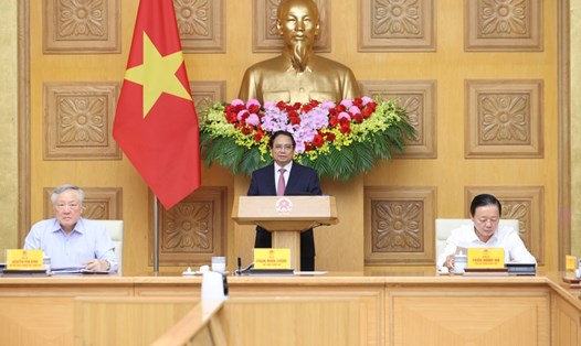 Ủy viên Bộ Chính trị, Thủ tướng Chính phủ Phạm Minh Chính - Trưởng Ban Chỉ đạo xây dựng Đề án phát triển kinh tế tư nhân chủ trì cuộc họp. Ảnh: Nhật Bắc