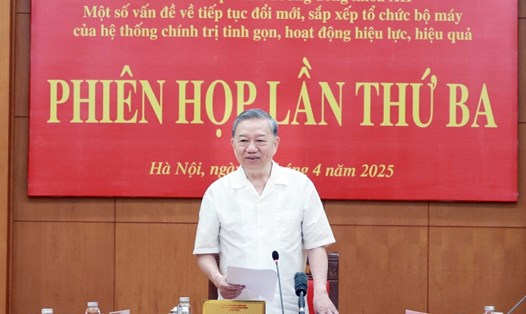 Tổng Bí thư Tô Lâm chủ trì Phiên họp thứ ba Ban Chỉ đạo Trung ương về Nghị quyết 18. Ảnh: TTXVN