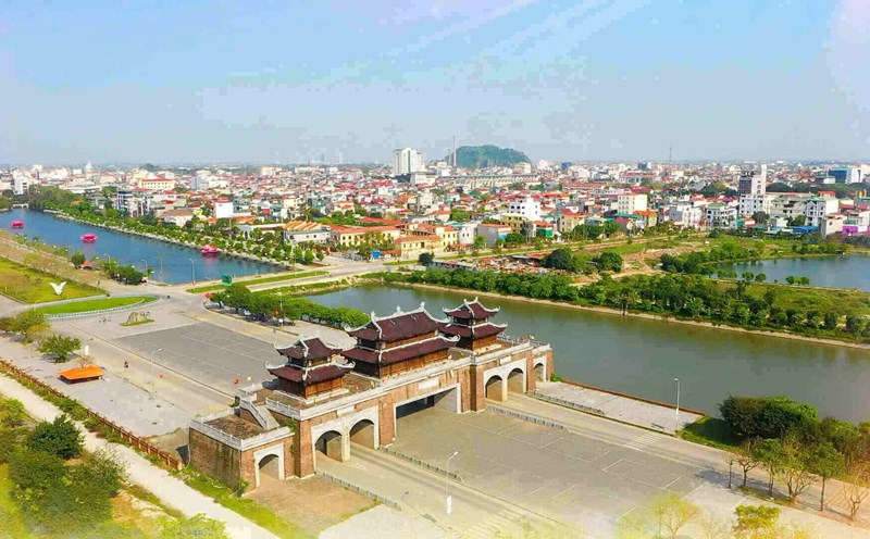 A corner of Hoa Lu city, Ninh Binh province today. Ninh Binh will merge with 2 provinces of Nam Dinh and Ha Nam. Photo: Nguyen Truong