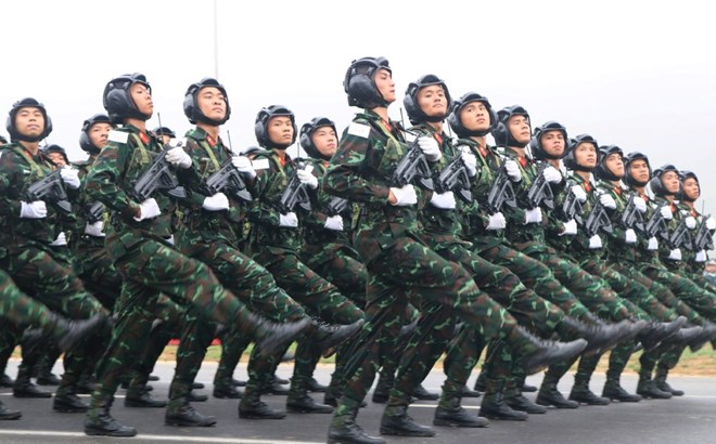 Officers holding positions and titles under the structure of the party committee and committee members in charge of the inspection committee of the same level but not eligible for the re -election age and re -appointment of the new term commission, they are eligible to enjoy policies and regimes when arranging the apparatus. Artwork: Tran Vuong