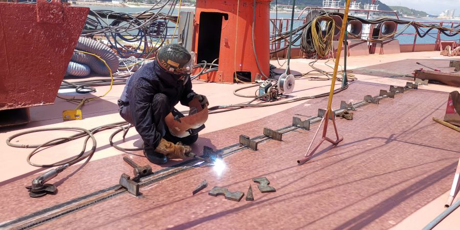 El sindicato organiza un concurso de profesionales expertos que crea un campo de juego para que los trabajadores de la CNLD expresen su capacidad, aprendan y desarrollen su carrera. Imagen de Fu Linh