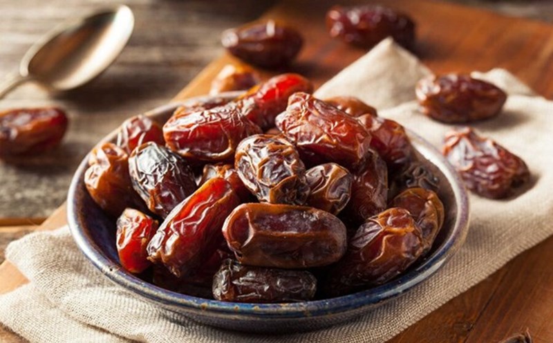 Foods like dried fruits are easy to cause sudden hyperglycemia. Photo: Huong Son.