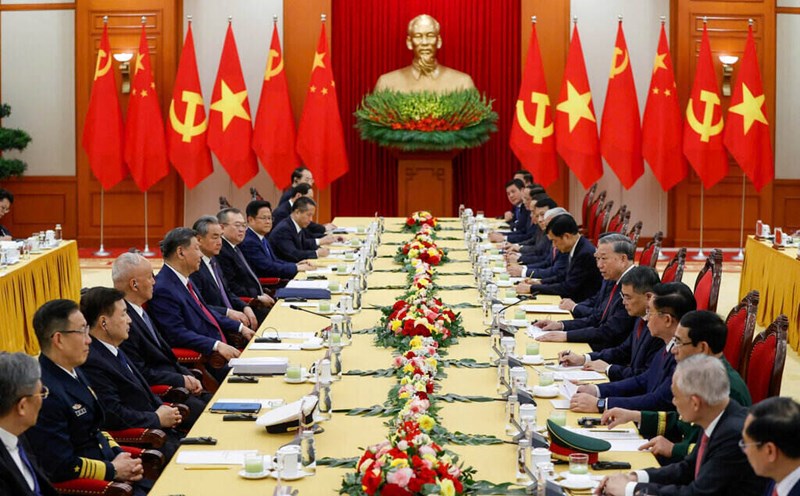 General Secretary To Lam held talks with General Secretary and President of China Xi Jinping. Photo: Hai Nguyen