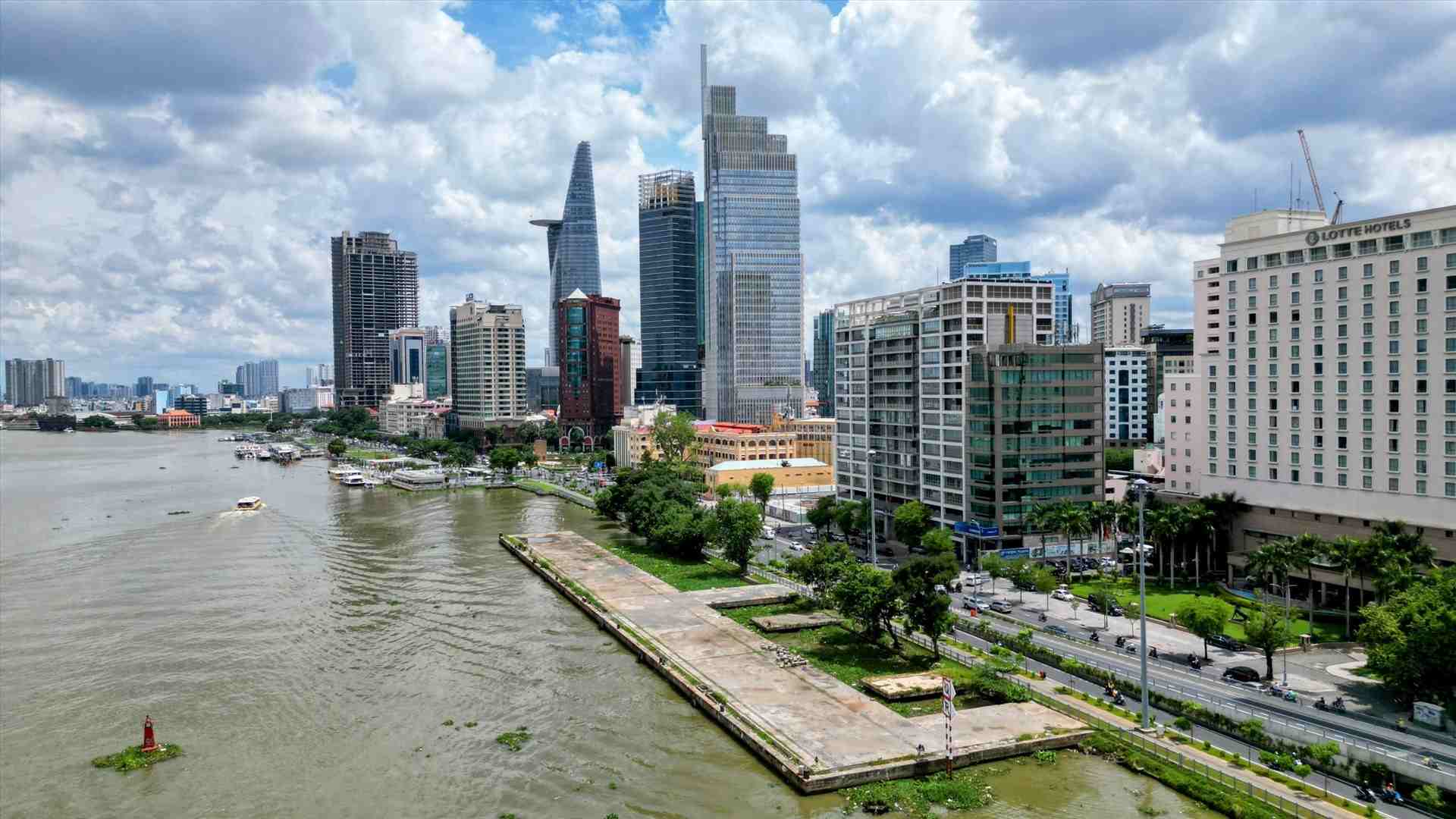 Bach Dang Ben Park area (District 1, Ho Chi Minh City).  Photo: Anh Tu
