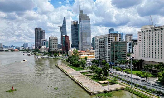 Khu vực công viên bến Bạch Đằng (Quận 1, TPHCM).  Ảnh: Anh Tú