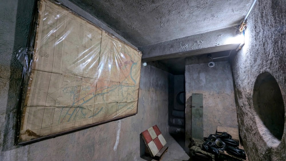 El sotano secreto contenia casi dos toneladas de armas de la Separation of Saigon. Foto: Su hermano