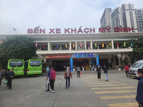 Hanoi aumenta mas de 600 trenes para los pasajeros en las fiestas del 30 de mayo. Imagen de la pagina web de la Universidad de Hong Kong