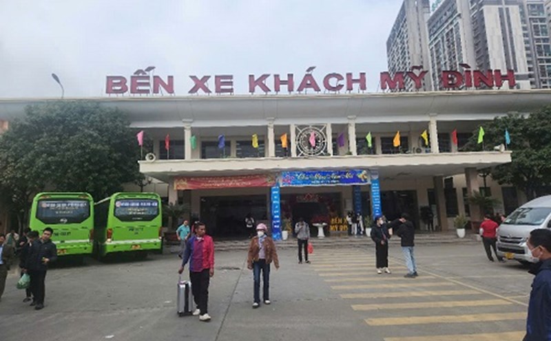 Hanoi increased more than 600 vehicles to serve passengers on the occasion of April 30.5. Photo: Minh Hanh