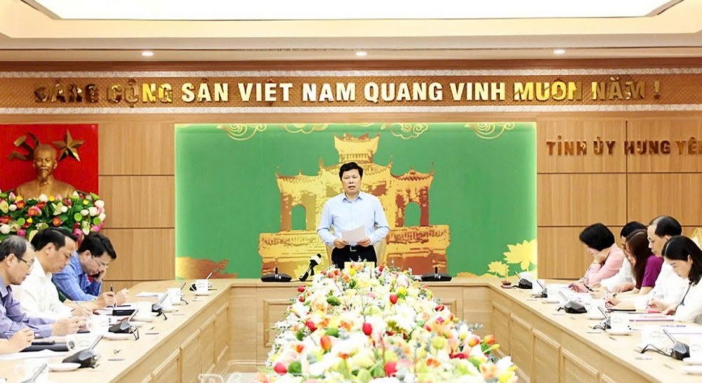 Mr. Tran Quoc Toan, Permanent Deputy Secretary of the Provincial Party Committee, Chairman of Hung Yen Provincial People's Council spoke at the Conference. Photo: Quynh Chi