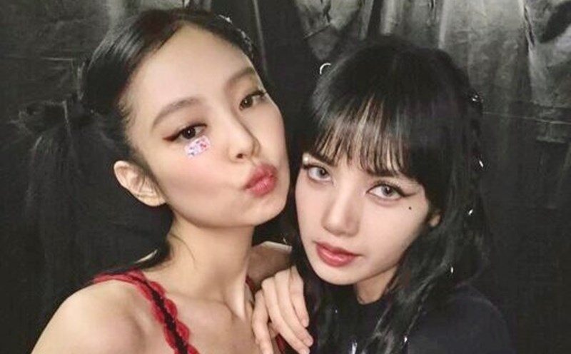 Jennie and Lisa were entangled in discord rumors. Photo: Screenshot