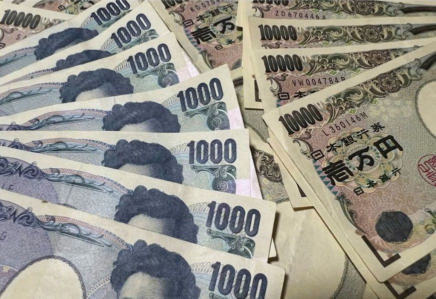 Dong Yen giam nhe so voi USD nhung van giu tiem nang tang gia. Anh: Phuong Anh