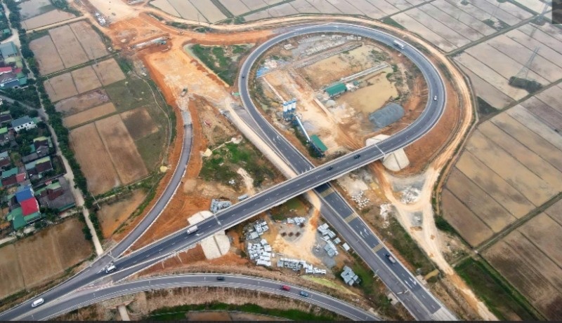 Continuing to update works to organize the groundbreaking ceremony, inaugurated the 50th anniversary of the liberation of the South and the reunification of the country. Photo: VGP