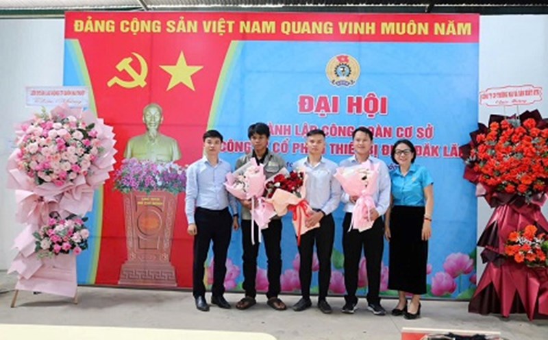 In the first quarter of 2025, the Buon Ma Thuot City Labor Federation established many new grassroots unions. Photo: Kim Cuc