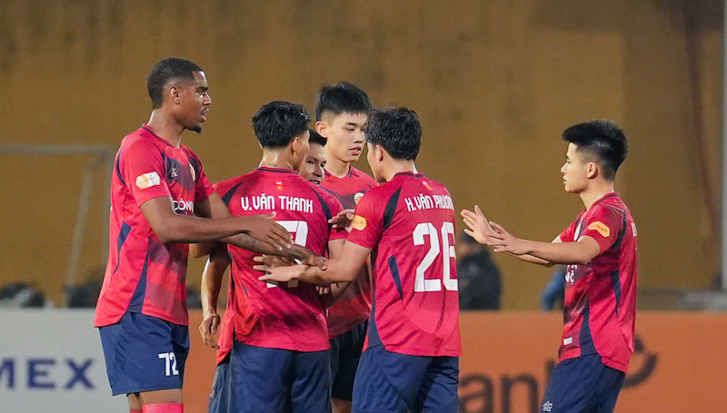The Hanoi Police was backed by the V.League stone schedule to prepare for the match at the championship of Southeast Asian clubs. Photo: VPF