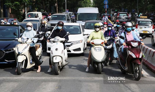 Dự báo Bắc Bộ sẽ nắng nóng diện rộng từ ngày 18.4. Ảnh: Trần Vương