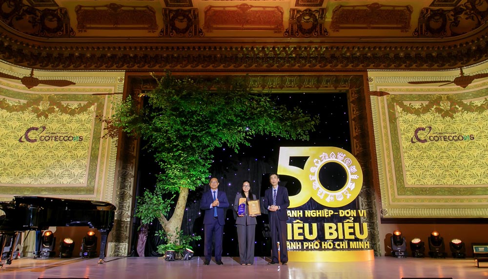 Coteccons es el unico contratista general de la industria de la construccion en ser honrado en la lista de 50 empresas - las unidades tipicas con marcas y productos principales de la ciudad de la capital. Imagen: Compañia de suministro