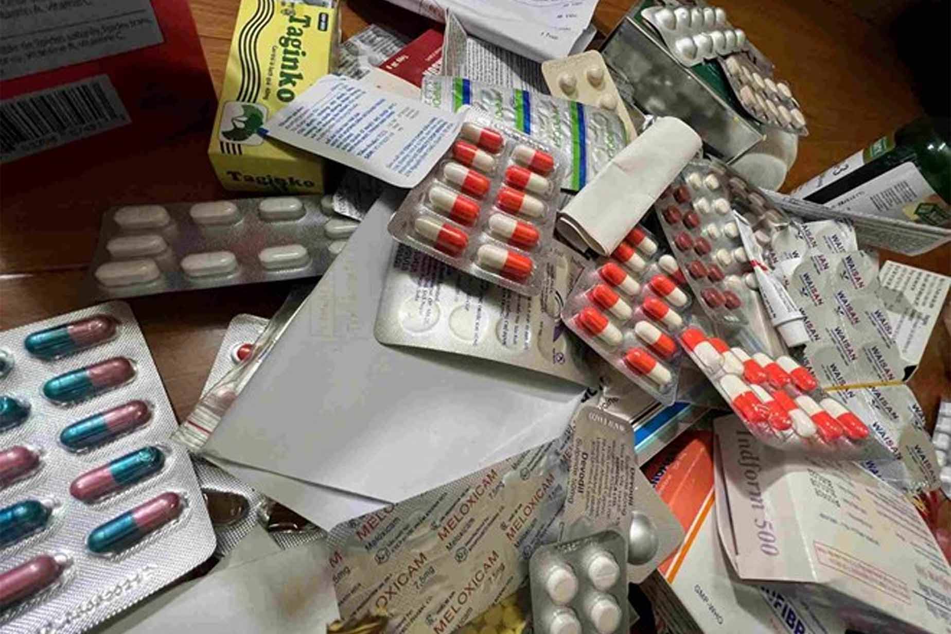 El habito de tomar medicamentos sin receta implica graves riesgos para la salud fisica y mental. Imagen de la pagina web de la Universidad de Hong Kong